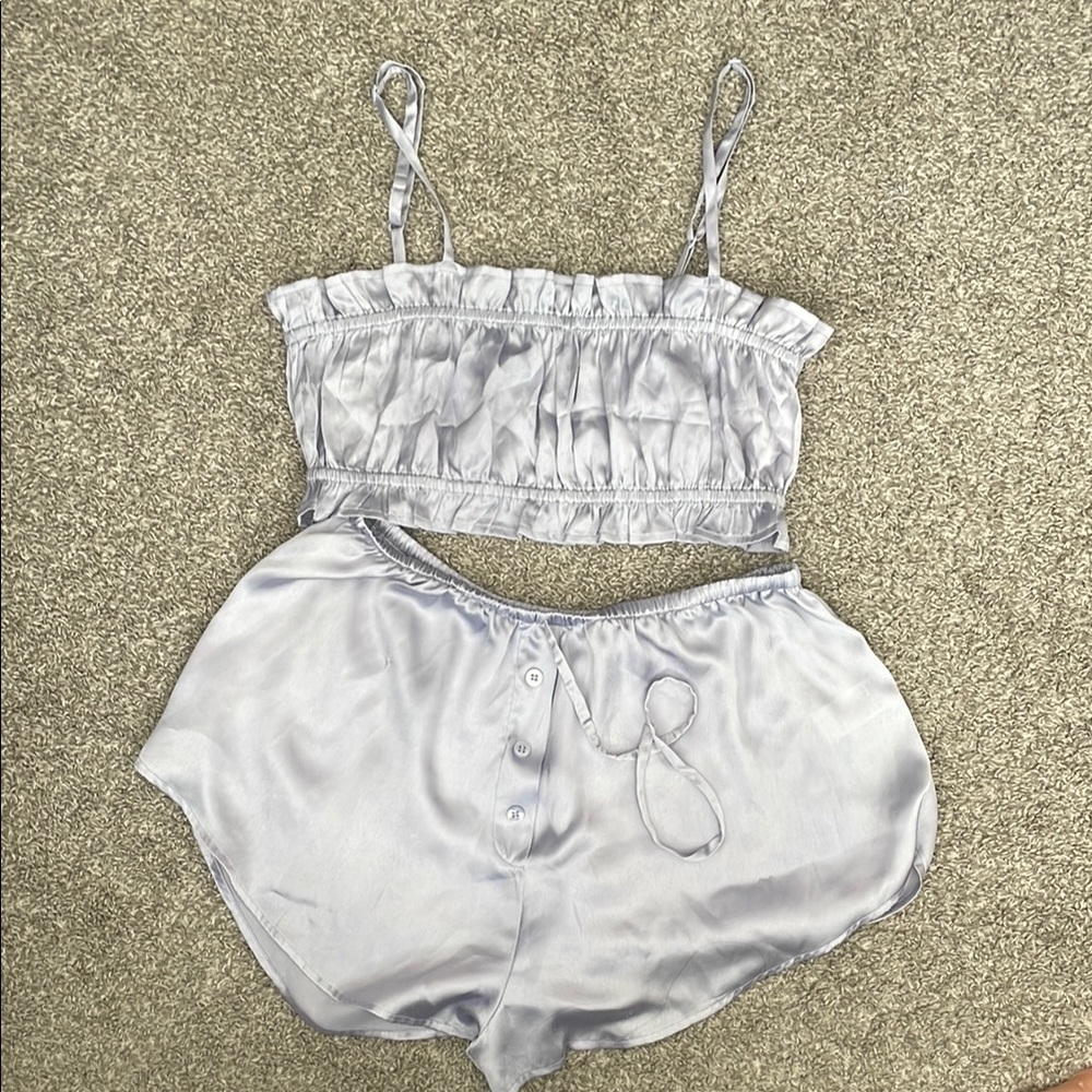 Nasty Gal - Silky Small Smocked Cami & Shorts Sleep Set
